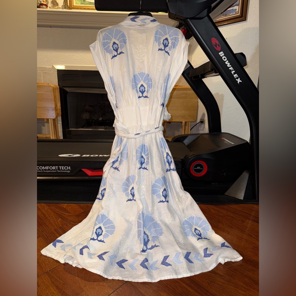 GREEK ARCHAIC KORI
Embroidered Midi Dress (LARGE) - Picture 9 of 11